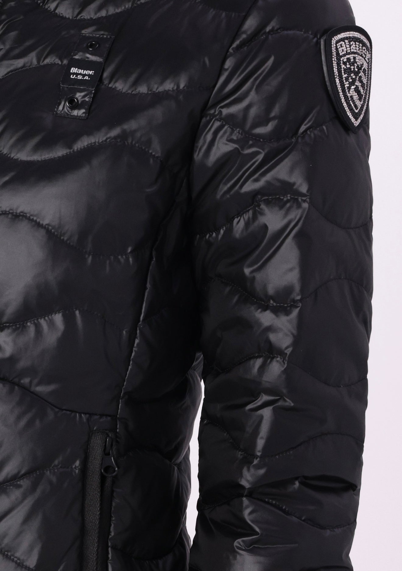 Blauer Nero Logo Brillantini